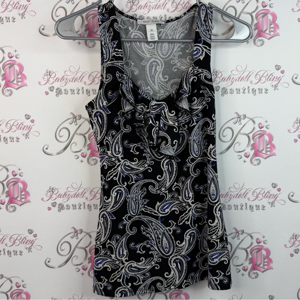 White House Black Market shirt ruffles Black and White Paisley Tank Top